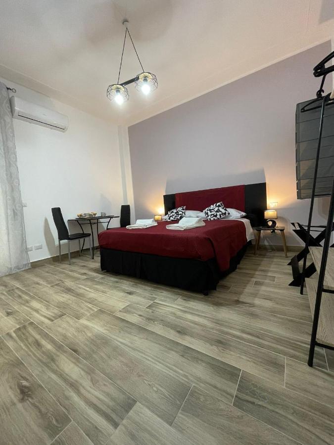 A Bone Guest House Катанія Екстер'єр фото